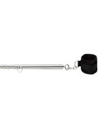 Bondage Boutique Expandable Spreader Bar amorana detail