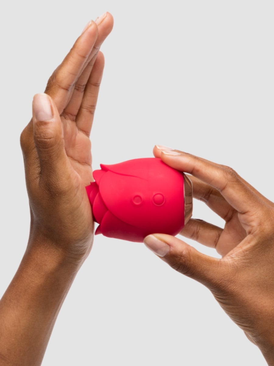 Lovehoney mon ami Pleasure Air Rose Clitoral Suction Stimulator