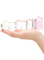 lovehoney beaded heart sensual glass dildo 6 inch amorana hand seitlich