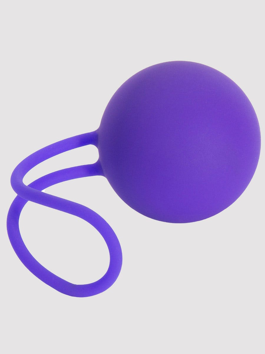 Lovehoney Main Squeeze Single Kegel Ball 30g amorana closeup