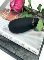 womanizer premium schwarz auflegevibrator mood buch amorana